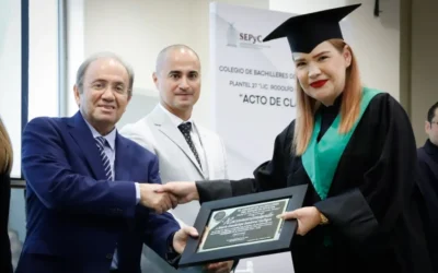 Una madre, tres hijos y un mismo plantel: historia de superación en COBAES 27