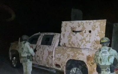 Militares aseguran camioneta blindada clonada, un arma y municiones en la sierra de Rosario