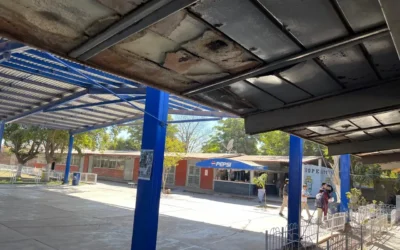 ISIFE intensifica rehabilitación de escuelas en Sinaloa, priorizando sistemas eléctricos.
