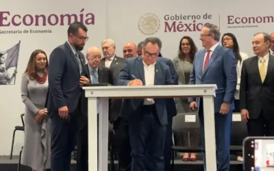 La Universidad Autónoma de Sinaloa a través del Rector Jesús Madueña Molina, firmó el Convenio de Colaboración del «Comité Educativo de Minería México 2025».