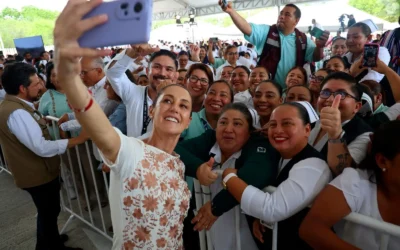 Presidenta Claudia Sheinbaum en Ciudad del Carmen Campeche reitera que salud casa por casa hará historia.