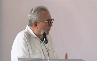 Para reforzar la educación, el gobernador Rocha inaugura aula digital en el ejido La Presita en Sinaloa municipio.