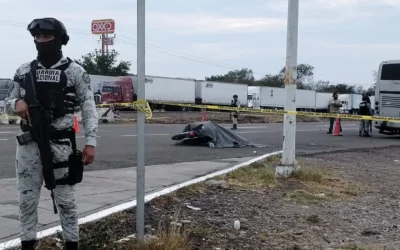 Asesinan motociclista cerca de caseta de Costa Rica, en Culiacán.