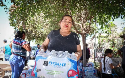 En Aguaruto, inicia DIF Culiacán la distribución de agua en apoyo al Aquatón 2025