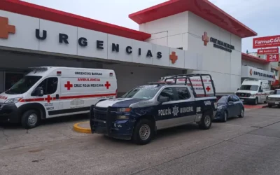 Mujer resulta con heridas de bala, tras ser víctima colateral una balacera en El Barrio.
