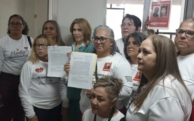 Propone Colectivo ‘Sabuesos Guerreras’ conservar murales de desaparecidos; presentan iniciativa